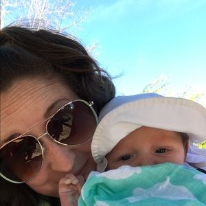 Meet your Posher, Molly